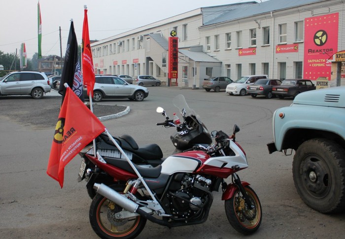 Iueze84-Ca0.jpg Iueze84-Ca0.jpg